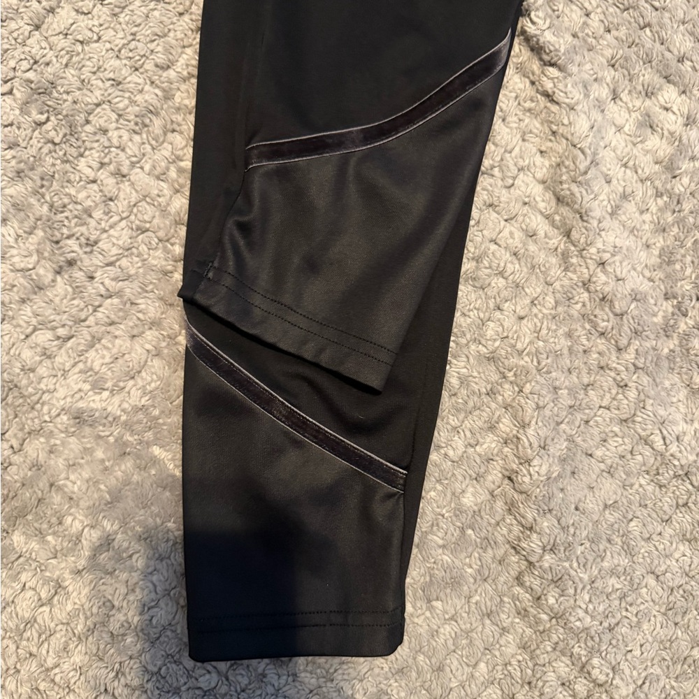 Adidas AEROREADY | Black High-Rise 7/8 Leggings ~Women’s Small - Picture 2 of 7